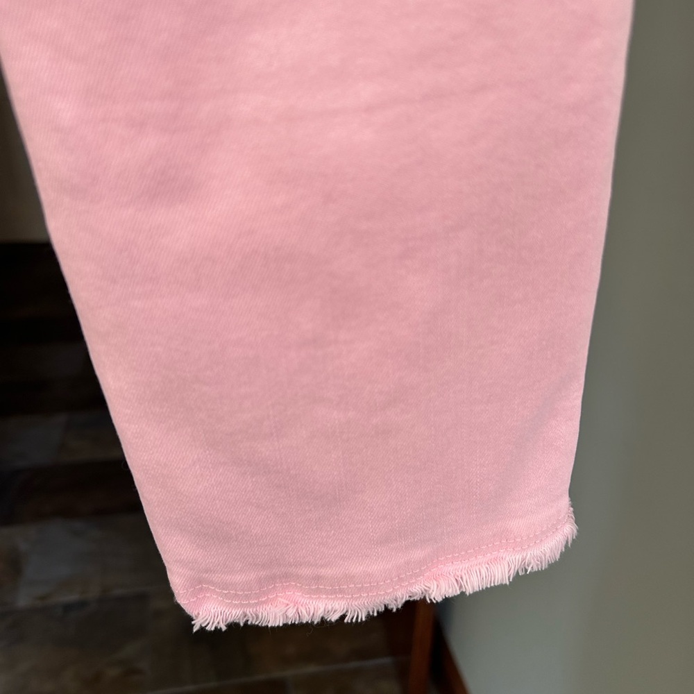 Lilly Pulitzer Pale Pink High Rise Raw Hem Ankle 27” Inseam Jeans Sz 6 - Picture 5 of 5